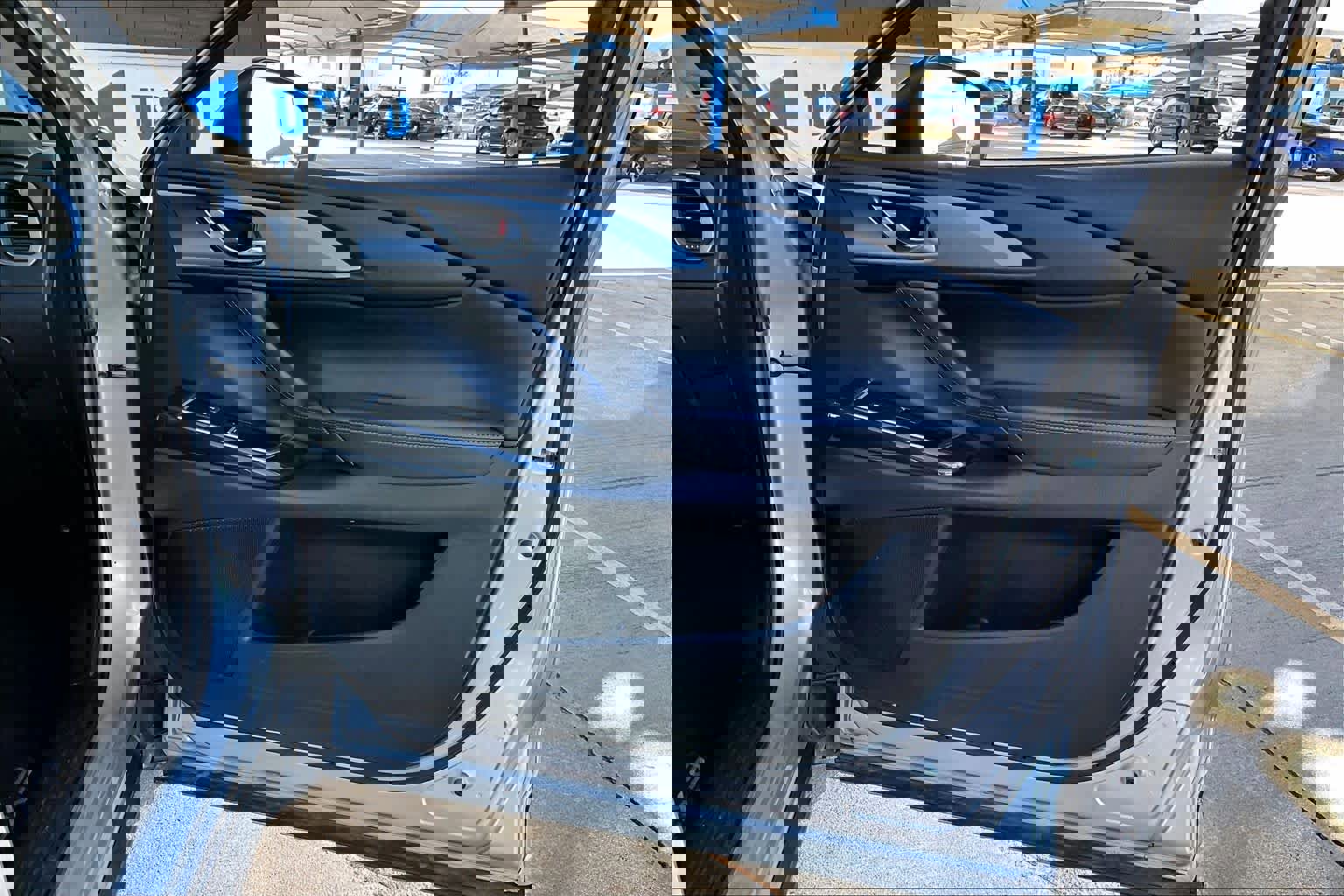 Used 2019 MAZDA CX-9 Touring image 22