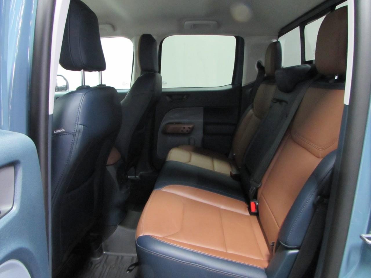 Used 2022 Ford Maverick Lariat w/ Lariat Luxury Package image 15