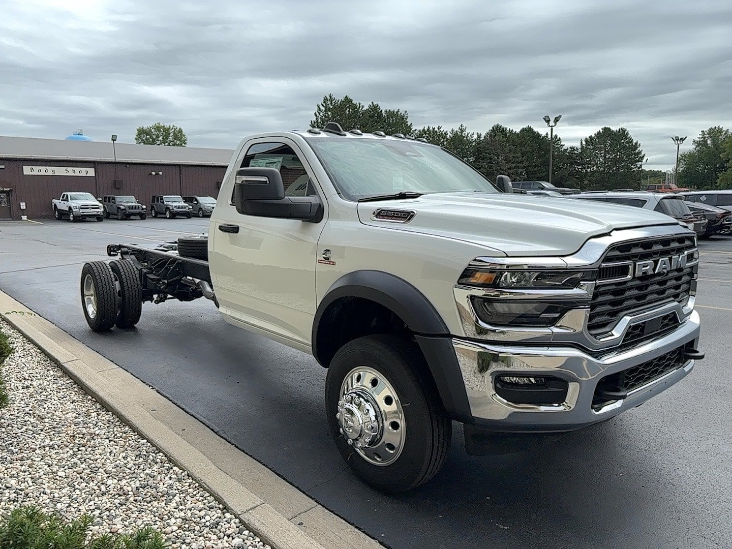 New 2026 RAM 5500 Tradesman w/ Chrome Appearance Group AWD/4WD image 5