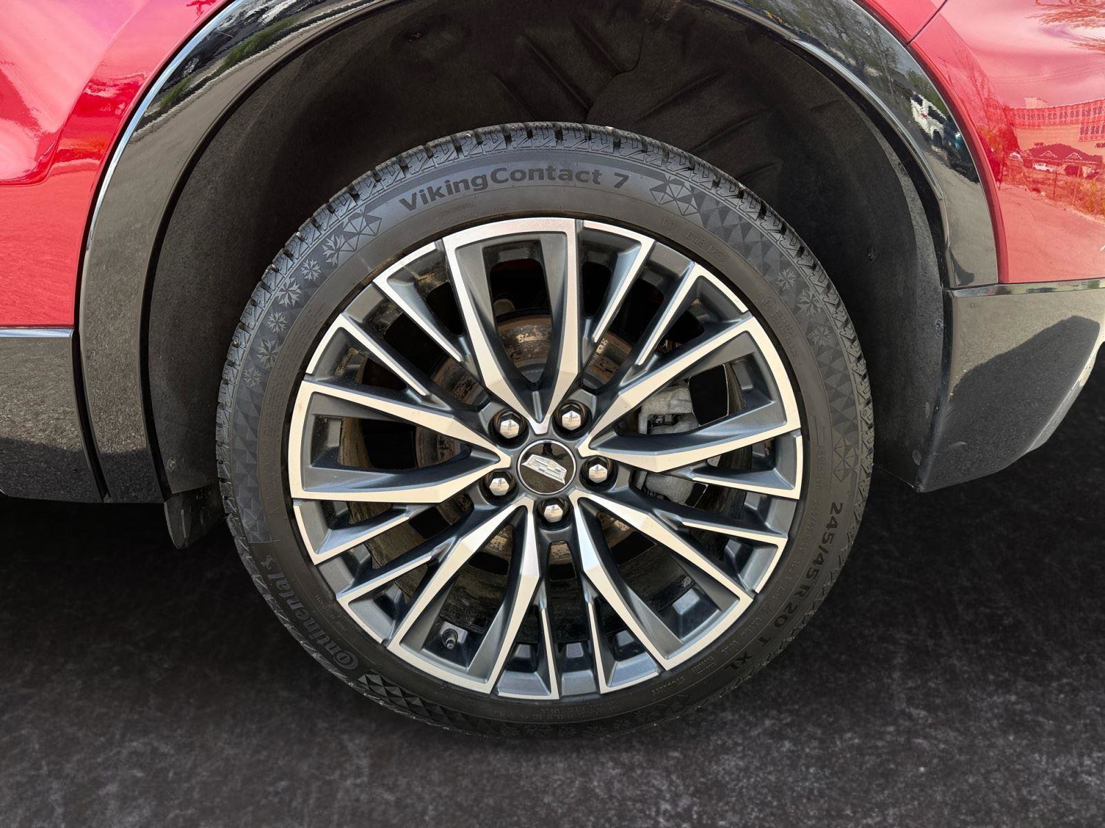 Used 2025 Cadillac XT4 Sport AWD/4WD image 29