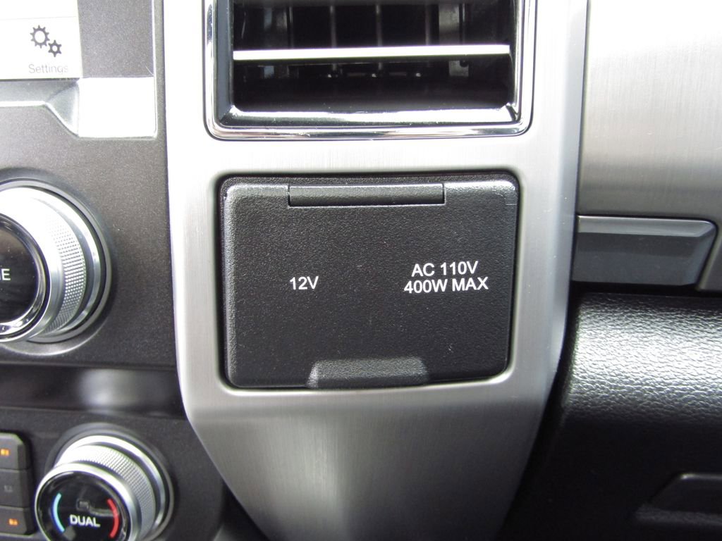 Used 2019 Ford F350 Platinum w/ Platinum Ultimate Package AWD/4WD image 39