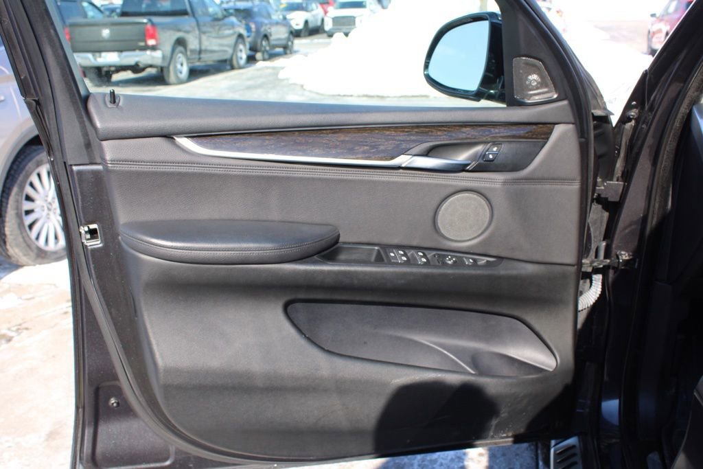 Used 2014 BMW X5 xDrive35i image 18