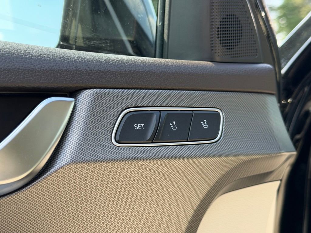 Used 2020 Hyundai Palisade Limited AWD/4WD image 14