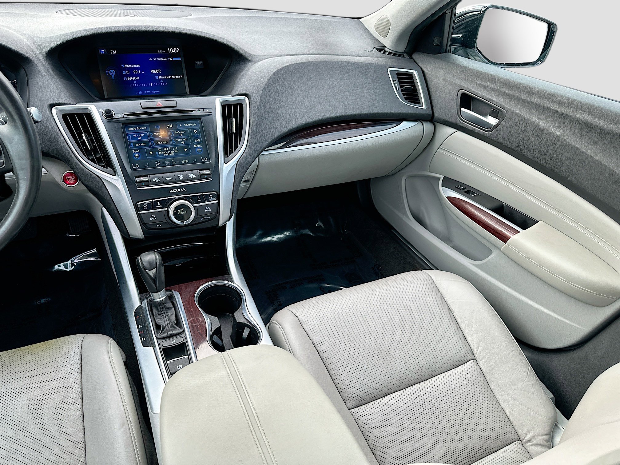 Used 2015 Acura TLX w/ Technology Package image 23