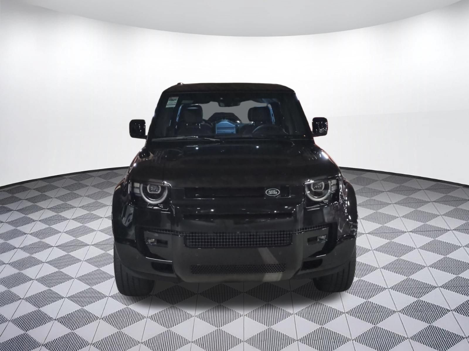 New 2026 Land Rover Defender 130 V8 AWD/4WD image 8