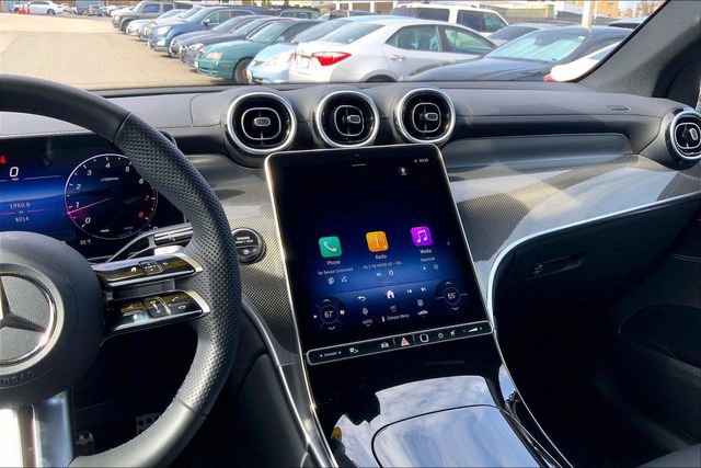 Used 2026 Mercedes-Benz GLC 300 4MATIC image 5