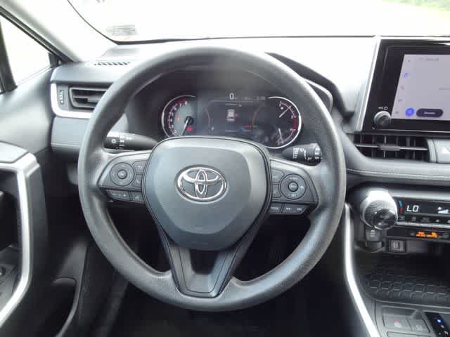 Used 2024 Toyota RAV4 XLE FWD image 13