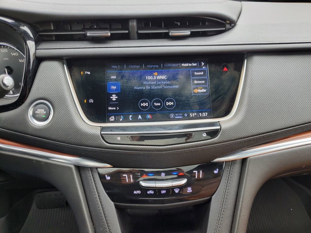 Certified 2023 Cadillac XT5 Premium Luxury w/ LPO, Floor Liner Package image 33