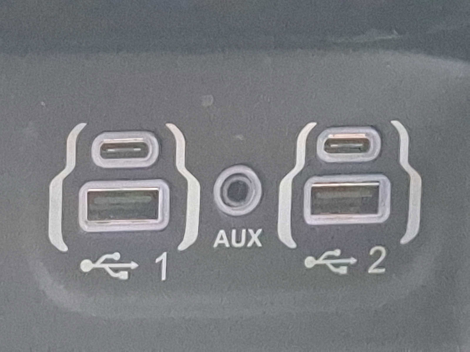 Used 2024 RAM 1500 Limited image 25