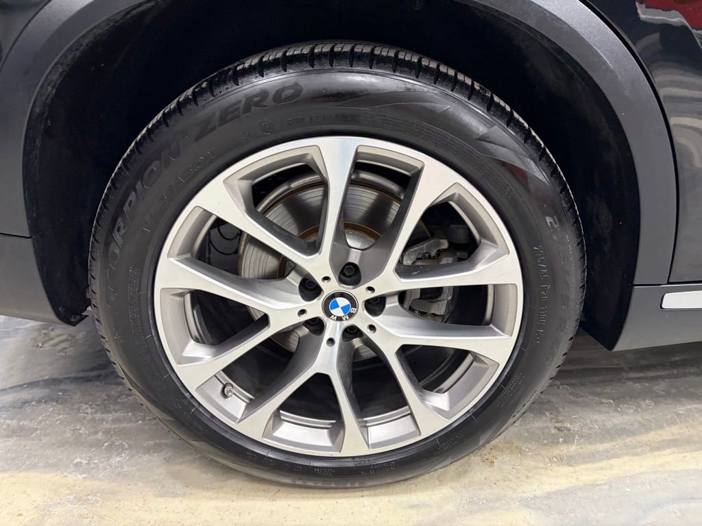 Used 2019 BMW X5 xDrive40i w/ Convenience Package image 27