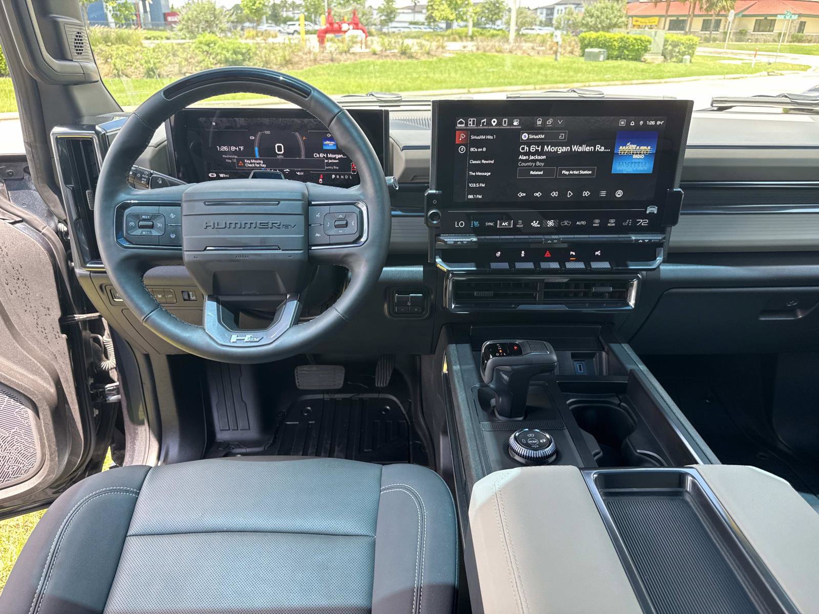 Used 2026 GMC Hummer EV SUV AWD/4WD image 18
