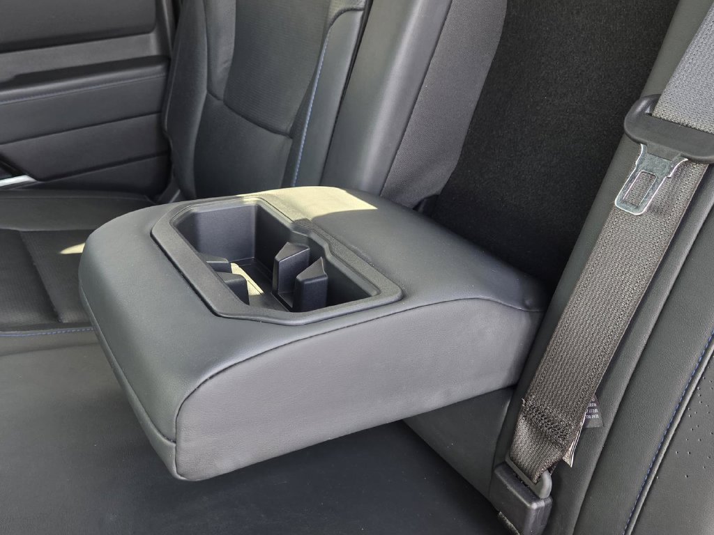 Used 2025 Toyota Tundra Platinum AWD/4WD image 40