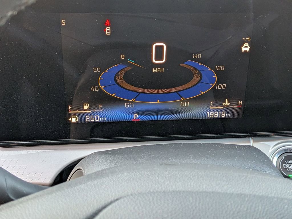 Used 2025 Chevrolet Trax LT w/ LT Convenience Package image 15