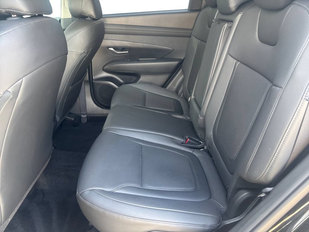 Used 2025 Hyundai Tucson SEL AWD/4WD image 13