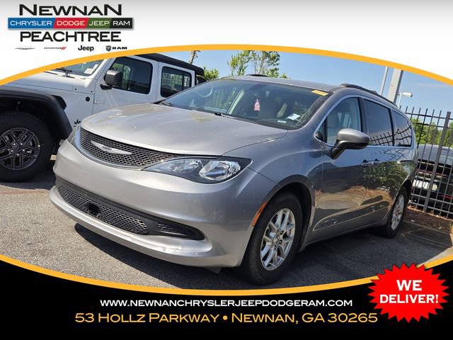 Used 2021 Chrysler Voyager Lxi FWD image 1