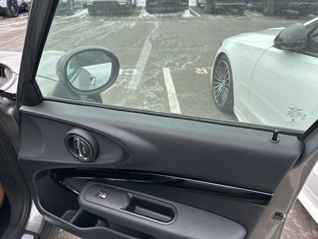Used 2019 MINI Cooper Clubman S image 18