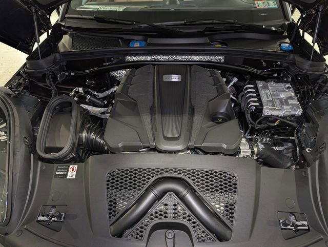 New 2026 Porsche Macan S image 25