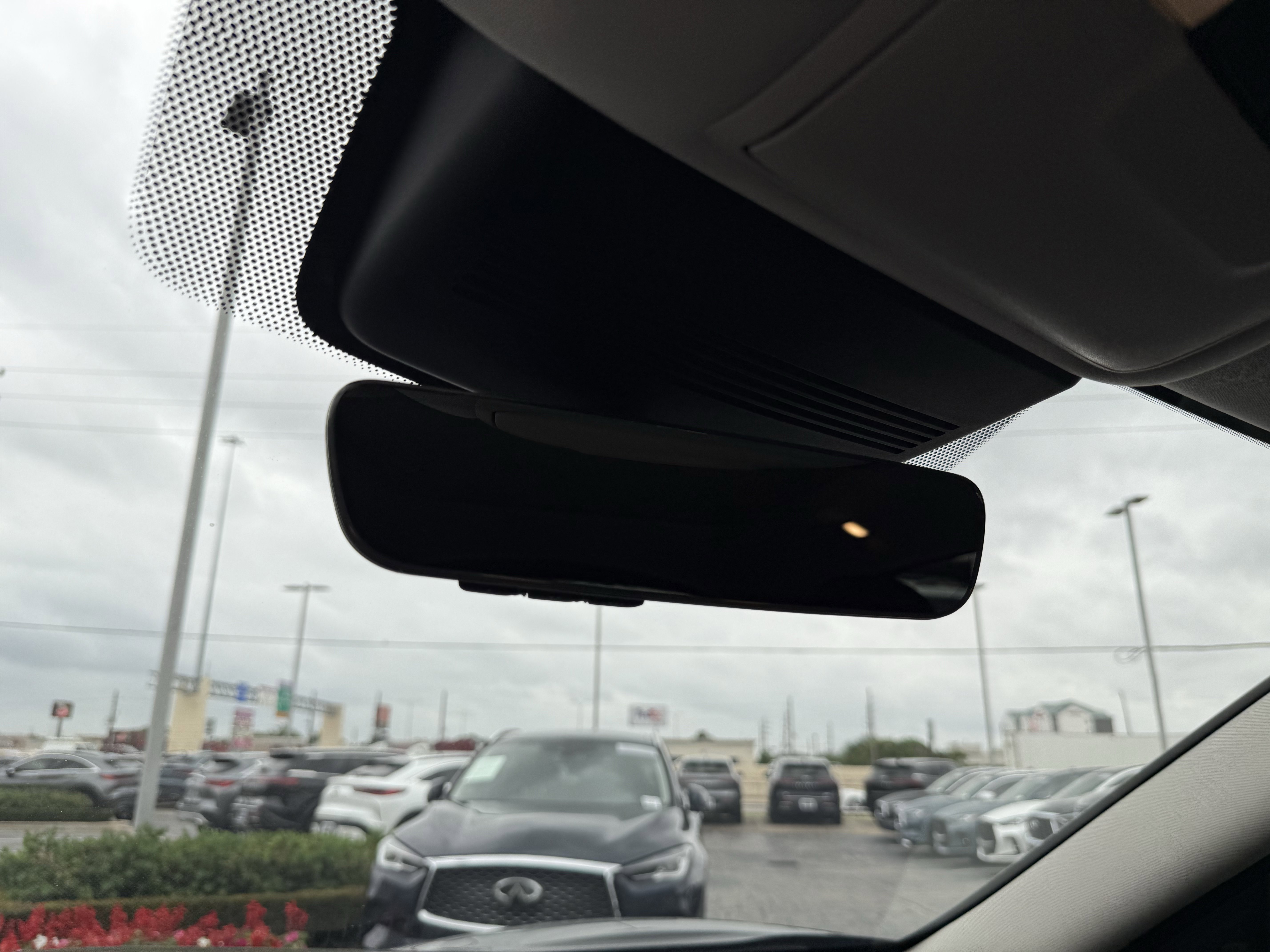 Certified 2024 INFINITI QX50 Luxe FWD image 26