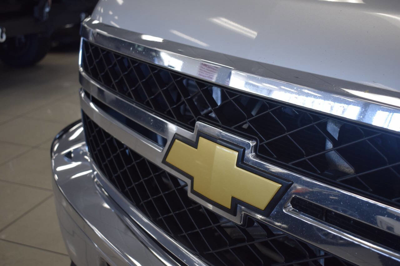 Used 2012 Chevrolet Silverado 3500 LTZ w/ LTZ Plus Package image 23