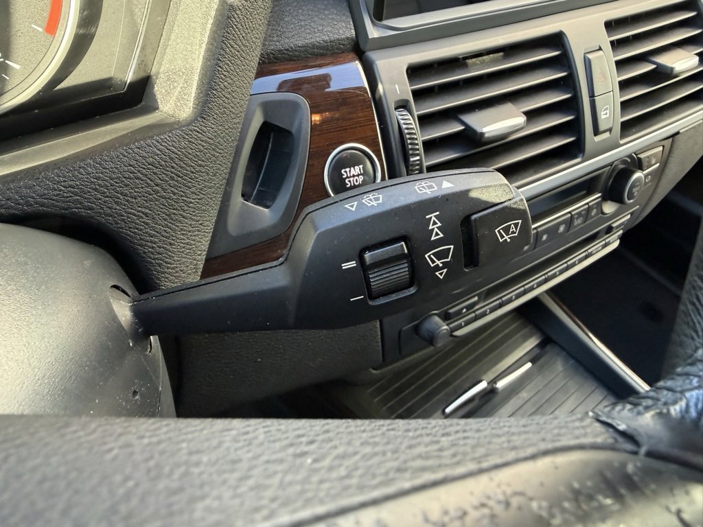 Used 2011 BMW X5 xDrive35i image 19