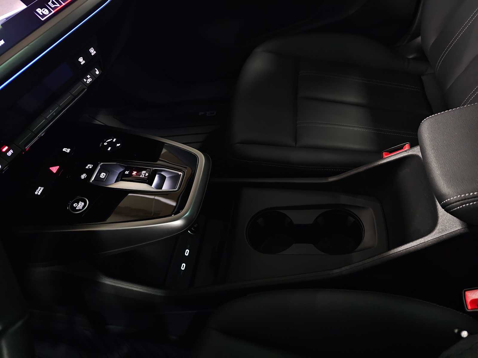 Used 2023 Audi Q4 e-tron Premium Plus w/ Premium Plus image 29