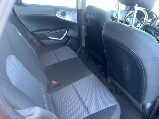 Used 2022 Kia Soul LX image 7