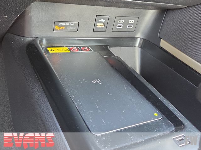 Used 2025 Toyota Camry LE FWD image 11