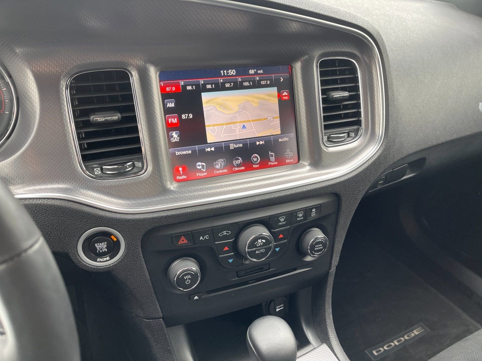Used 2014 Dodge Charger R/T image 19