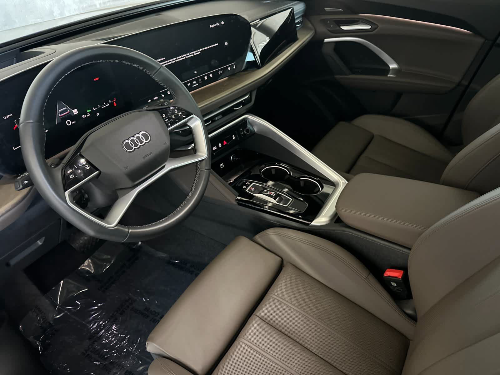 Used 2025 Audi Q5 Premium w/ Premium Plus AWD/4WD image 11