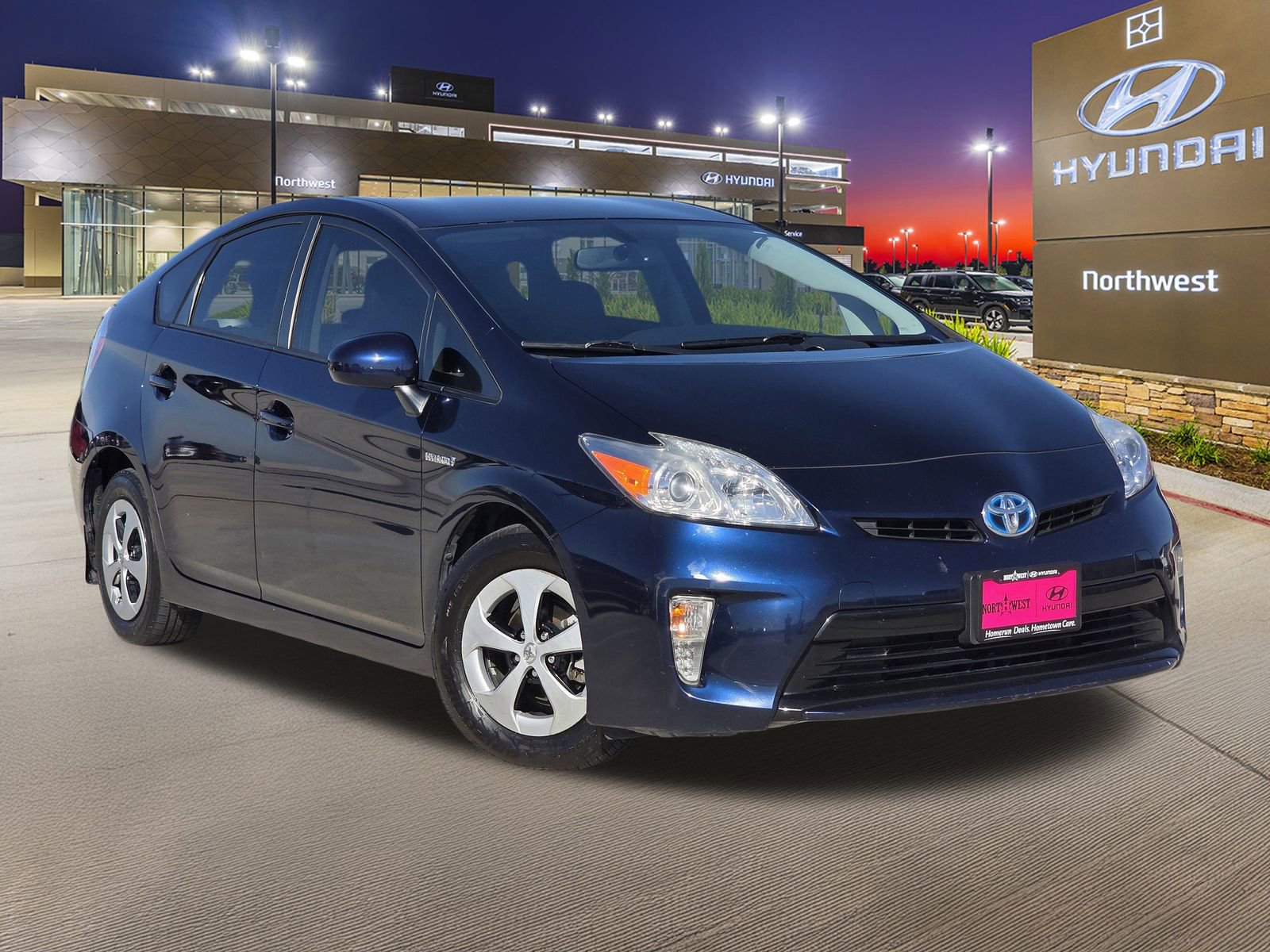 Used 2013 Toyota Prius Four image 3