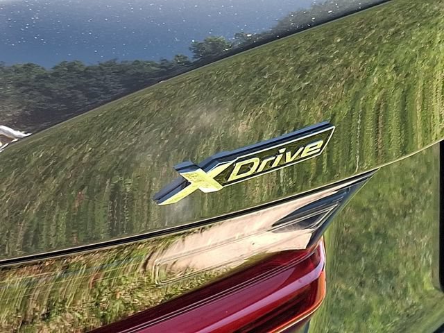 New 2026 BMW 330i xDrive Sedan w/ Premium Package AWD/4WD image 21