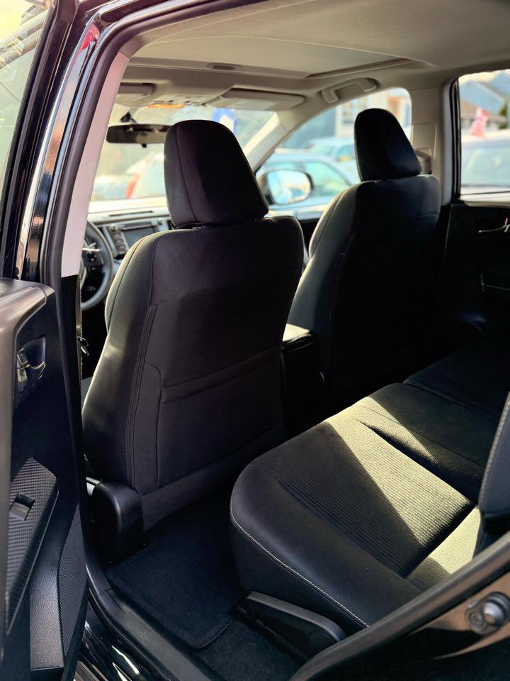 Used 2015 Toyota RAV4 XLE image 12
