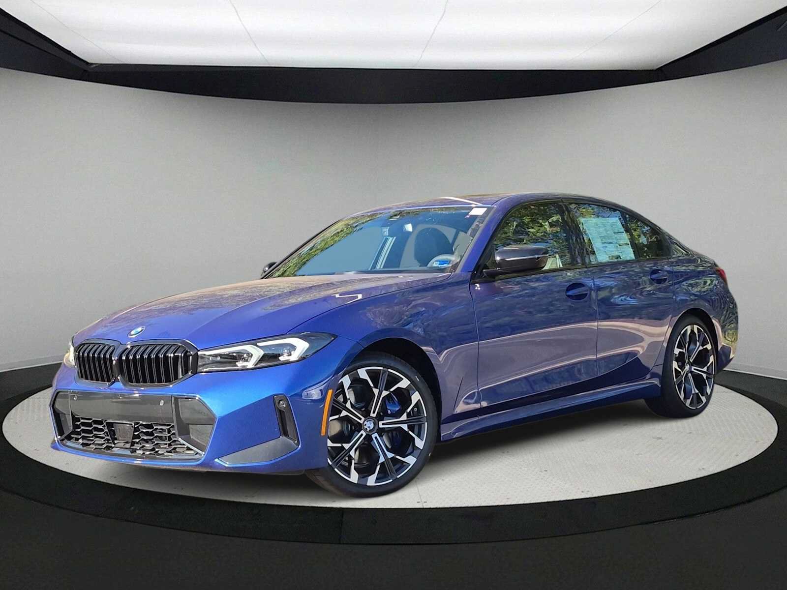 New 2026 BMW 330i xDrive Sedan w/ M Sport Package