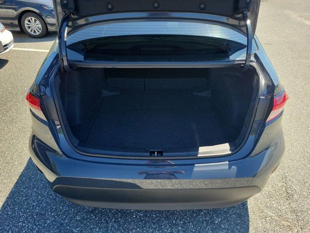 Used 2026 Toyota Corolla LE FWD image 19