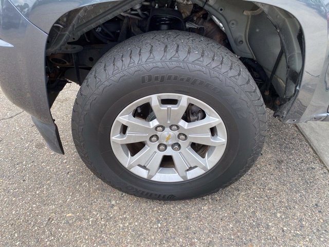 Used 2017 Chevrolet Colorado LT w/ LT Convenience Package AWD/4WD image 11
