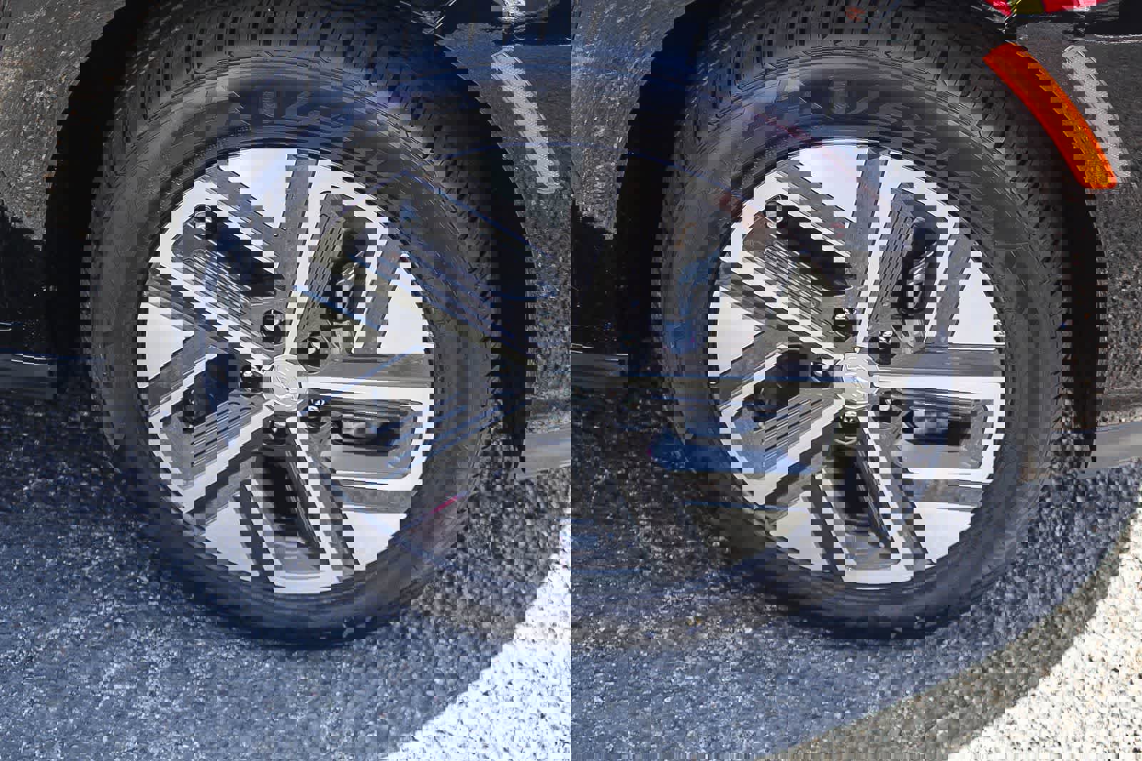 Certified 2023 Hyundai Kona SE w/ Cargo Package image 14