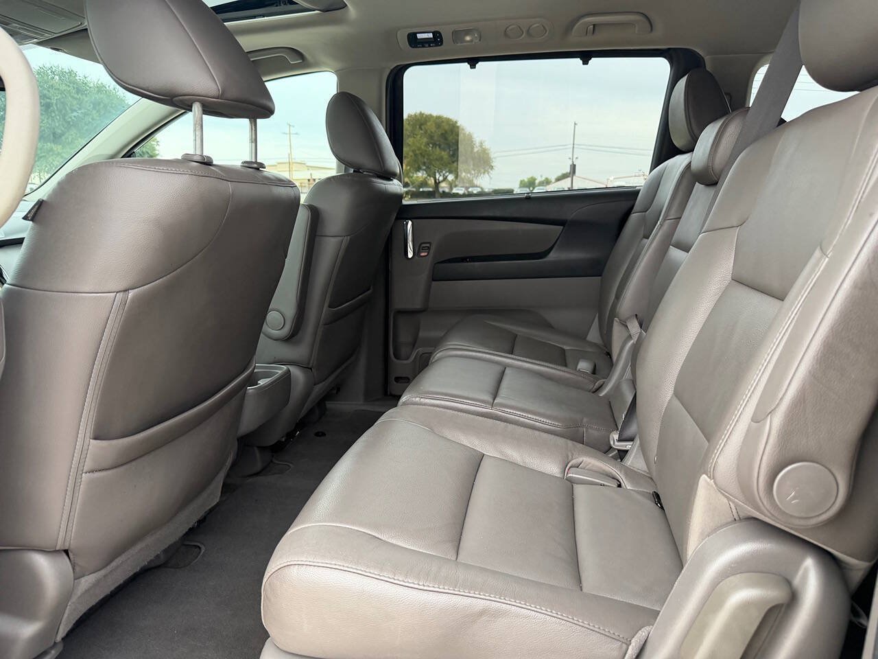 Used 2014 Honda Odyssey Touring image 30