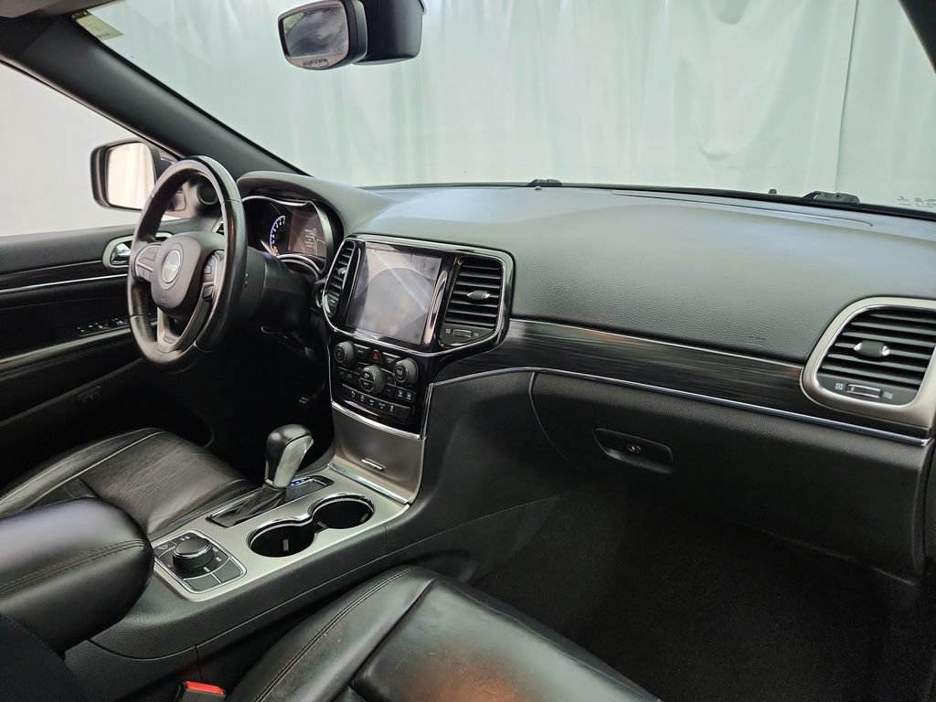 Used 2019 Jeep Grand Cherokee Limited AWD/4WD image 31