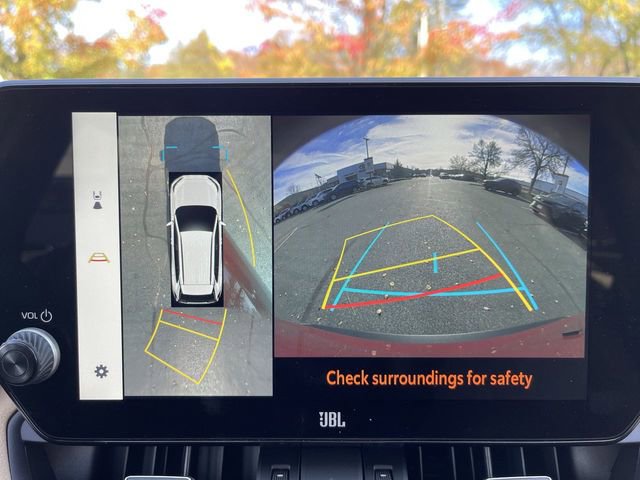 New 2025 Toyota RAV4 Limited image 10
