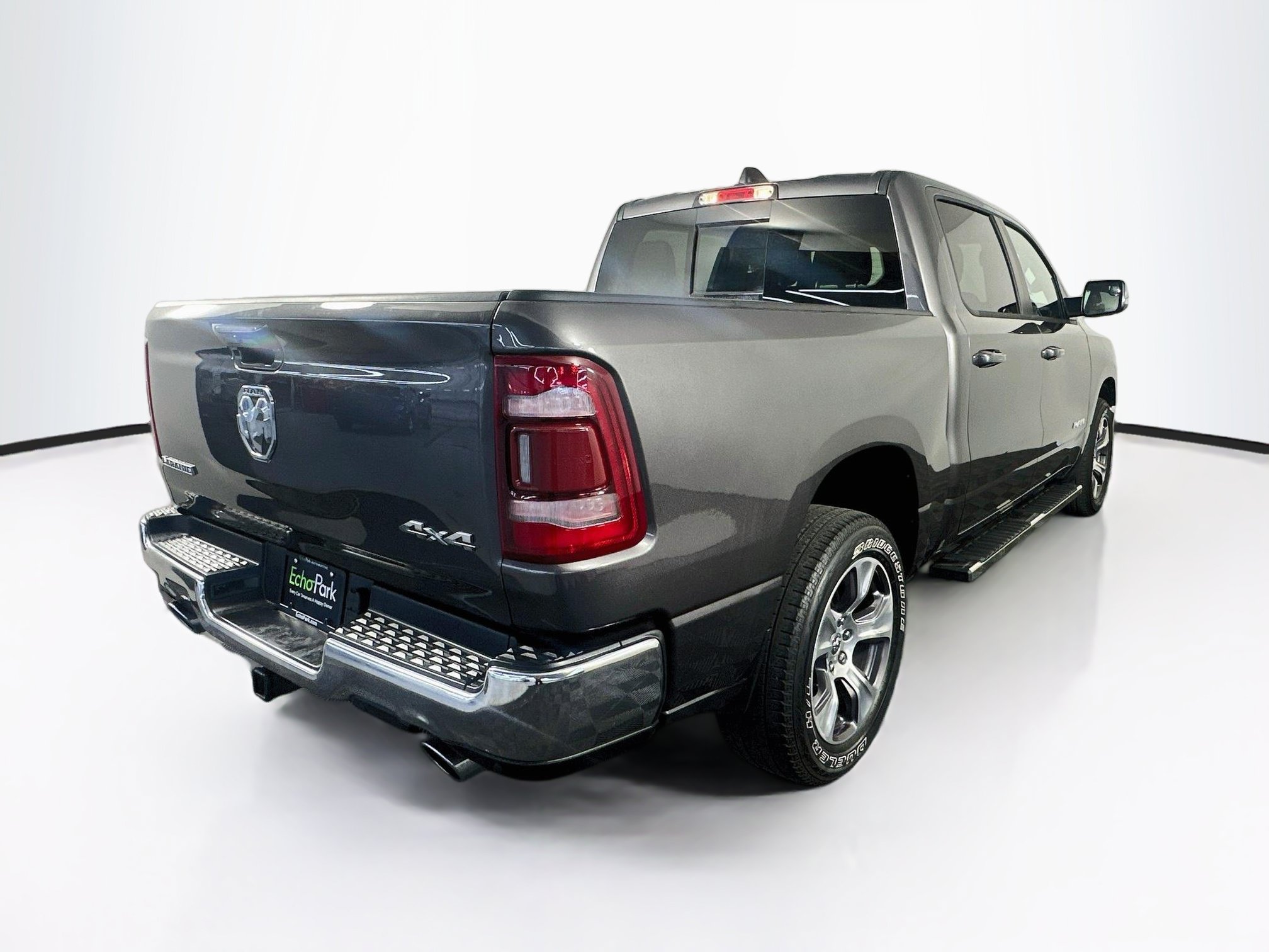 Used 2023 RAM 1500 Laramie AWD/4WD image 9