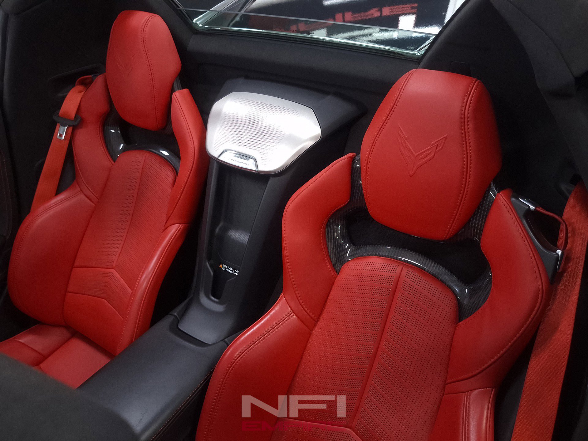 Used 2024 Chevrolet Corvette Stingray Premium Conv w/ Z51 Performance Package RWD image 27