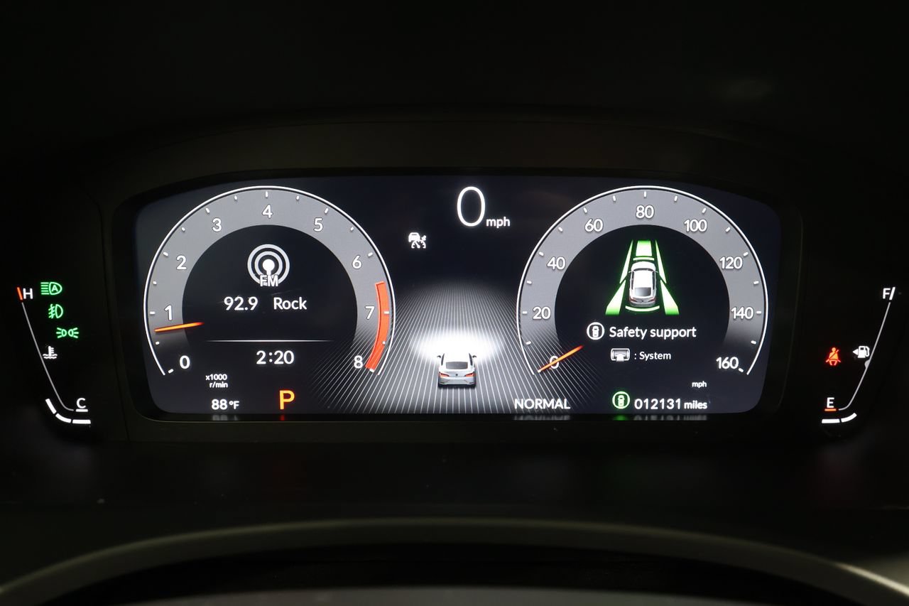 Used 2025 Acura Integra A-Spec w/ Technology Package FWD image 11