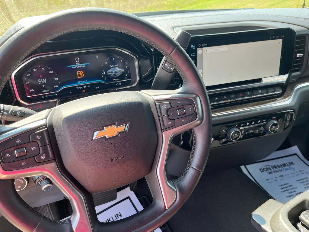 Used 2023 Chevrolet Silverado 1500 LT AWD/4WD image 23