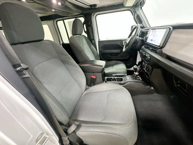 Used 2024 Jeep Wrangler Unlimited Sport AWD/4WD image 26