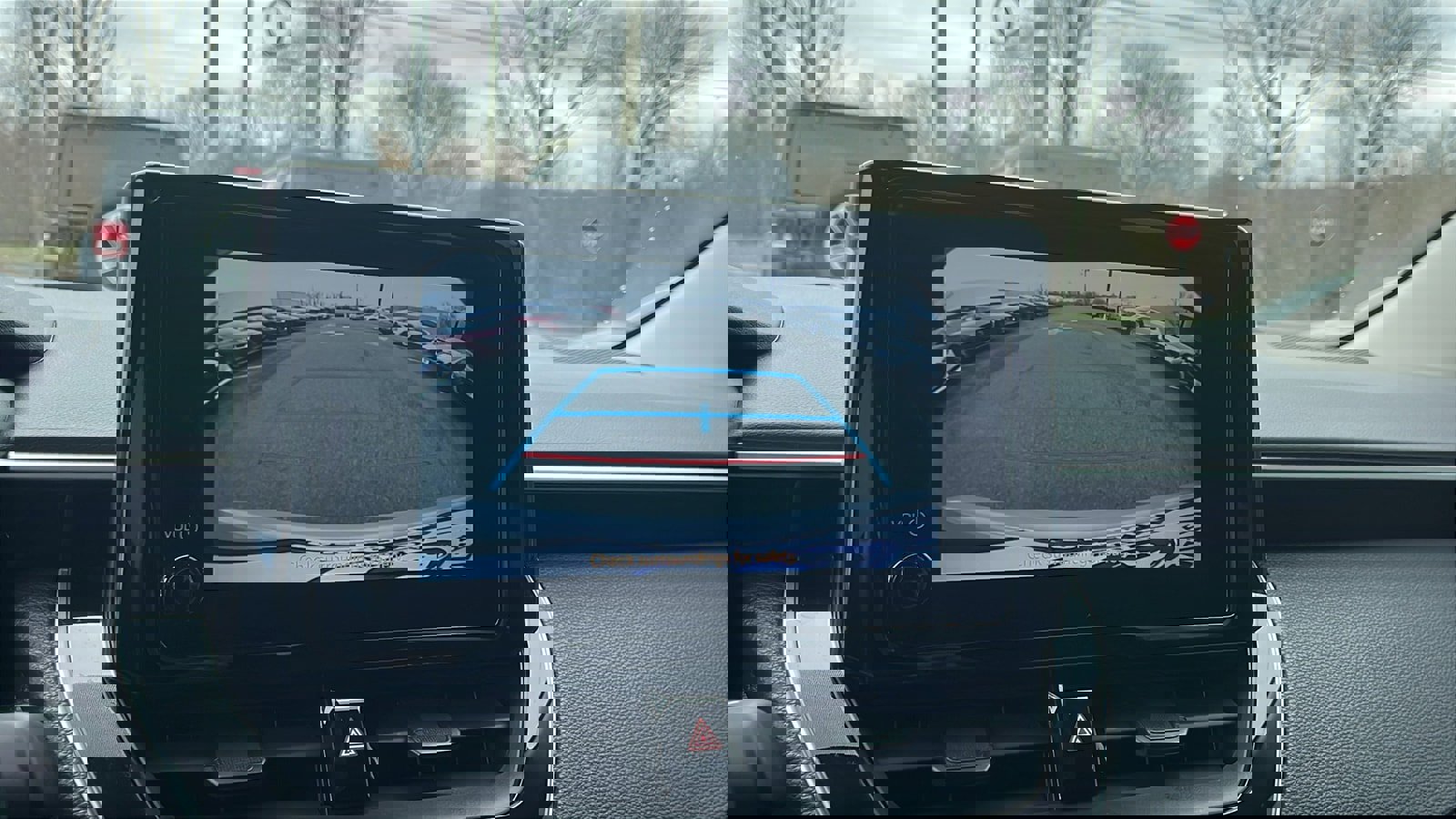 Used 2023 Toyota Corolla LE FWD image 16