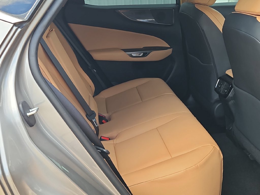 Used 2022 Lexus NX 350 AWD image 26