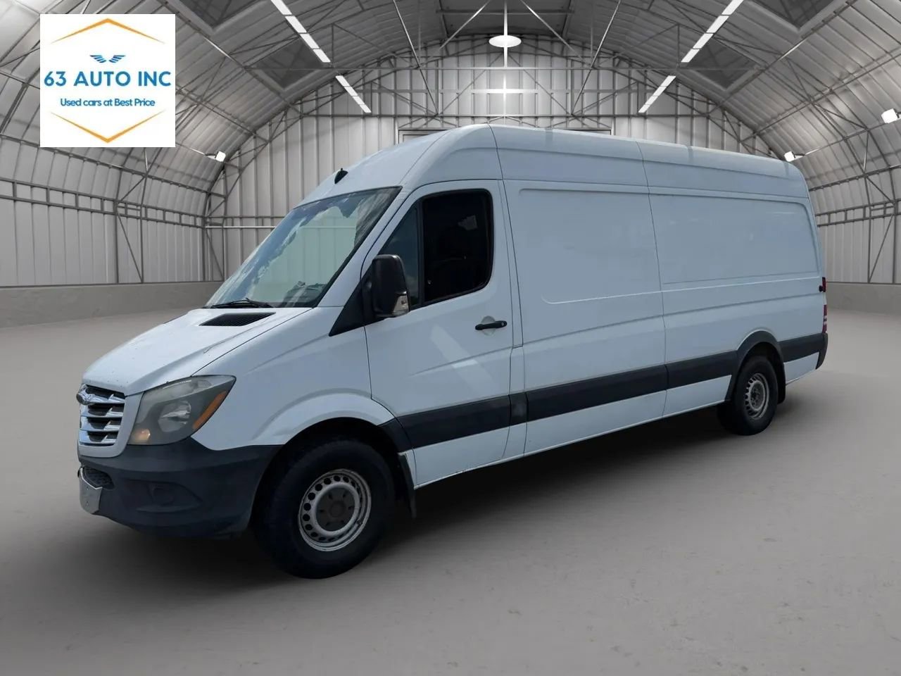 Used 2014 Freightliner Sprinter 2500 RWD image 1