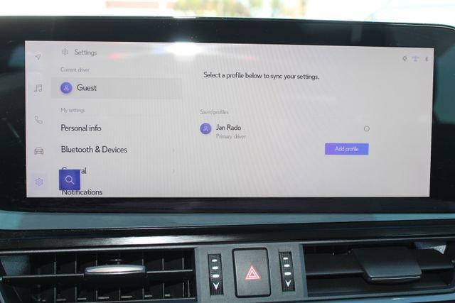 Used 2024 Lexus ES 300h w/ Accessory Package (Z1) FWD image 28