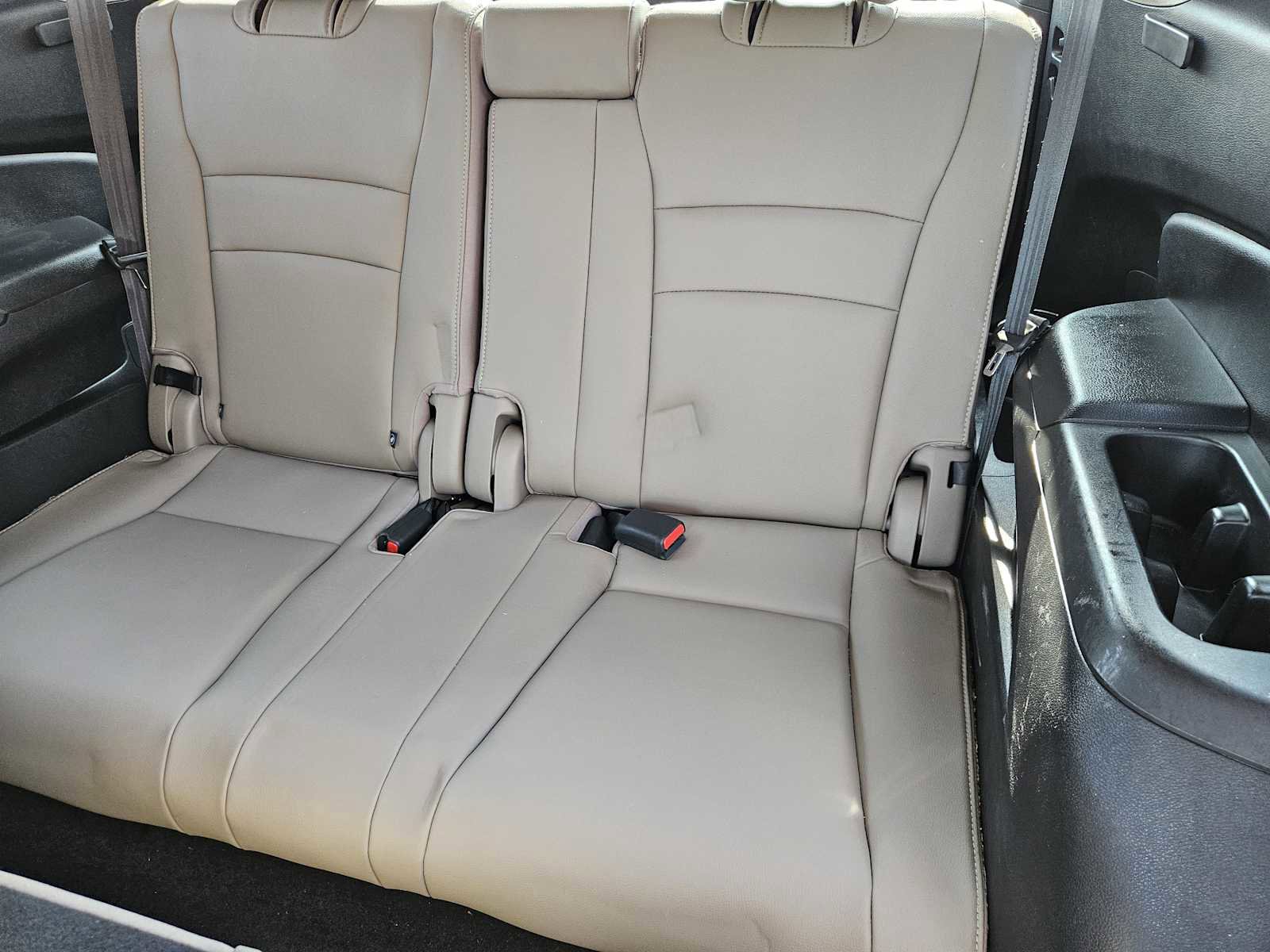 Used 2016 Honda Pilot EX-L image 31