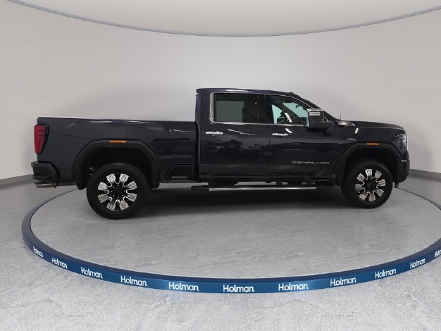 Used 2024 GMC Sierra 2500 Denali w/ Technology Package AWD/4WD image 5